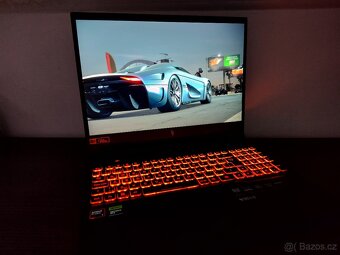 Nitro v16,RTX-4060-8gb-Mux,R7-8845hs,DDR5-32gb,ZÁRUKA - 16