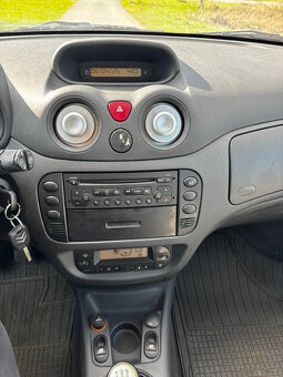 Citroën C3 1.4HDi 66kW, Klima, Tempomat, Úsporné, Po servisu - 16