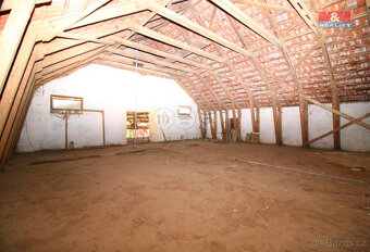 Pronájem skladu, 3652 m², Kratonohy, ul. KRATONOHY - 16