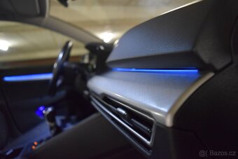 Volkswagen Golf 1.5 TSi LIFE IQ HD MATRIX nové ČR rv 2021 - 16