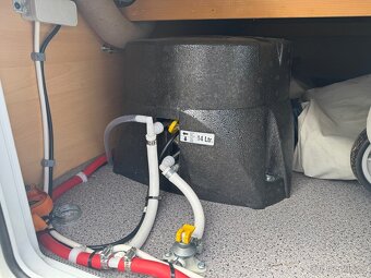 Karavan Dethleffs Camper - 16