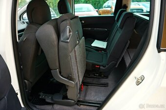 PEUGEOT 5008 1,6 HDI 84KW 7 MÍST 2014 114000KM - 16