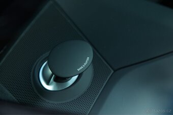 Audi RS7 4.0TFSI Quattro Individual/Matrix/HUD/360/Valcona - 16