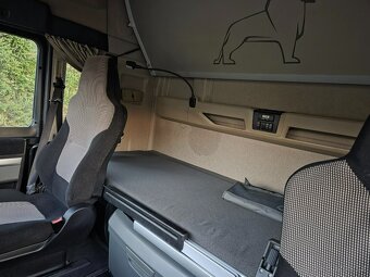 MAN TGX 33.500 6x4 MANUAL RETARDER iba 258tkm - 16