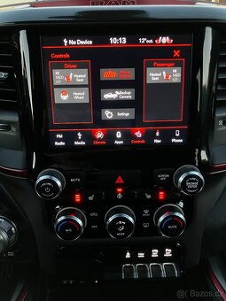 Dodge Ram 1500 Rebel 5.7 V8 HEMI 2019 - NEBOURANÝ - 16