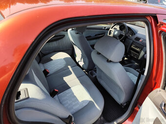 Škoda Fabia 1,4i 16V 74KW 1.MAJ EL.ŠÍBR SERVIS NOVÉ ČR 2002 - 16