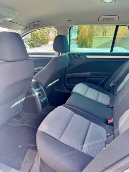 ŠKODA SUPERB II 2.0 TDI ELEGANCE COMBI - 16