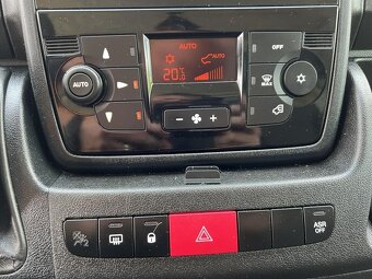 Prodám Fiat Ducato 2.3. 130kw. 8palet. Měchy. - 16