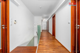 Prodej rodinného domu, 272 m², Jeneč, ul. Západní - 16