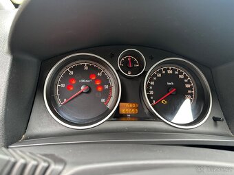 Opel Zafira 1.9CDTI 88kw 7mist - 16