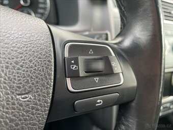 Volkswagen Touran 2,0 TDi 7 MÍSTNÉ  Comfortline BlueMotion - 16