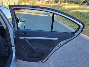 Škoda Octavia II 1.9TDi Ambiente - 2008 - 2x sada pneu - 16
