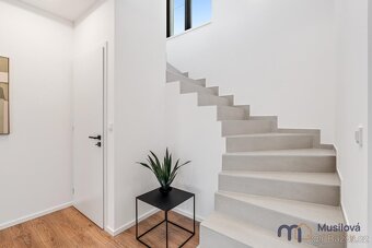 Prodej rodinného domu 150 m, pozemek 636 m - 16