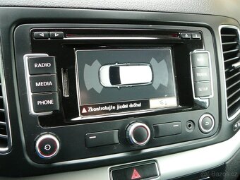 VW SHARAN 2.0 TDI 103KW NAVI WEBASTO OPCPARK ALU SERVISKA - 16
