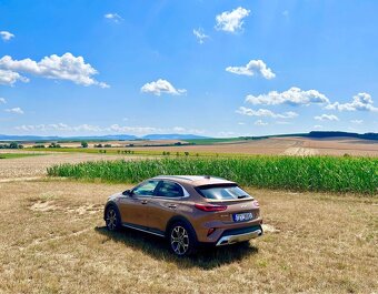 Prodám Kia XCeed 1,5T-GDi TOP MY22 - 16