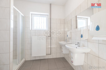 Prodej výrobního objektu, 2469 m², Tečovice - 16