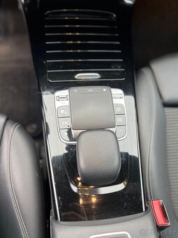 Mercedes-Benz CLA 200d Shooting Brake • 2020 - 16