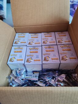 Pokémon 1999/ 2500+ kusů /Vcetne boxu I krabice - 16
