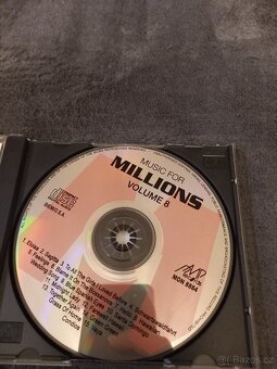 CD originály - čeští i zahraniční interpreti. - 16