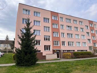 Byt 2+kk, 42,5 m2, Jince - klidná čtvrť Zborovská - 16