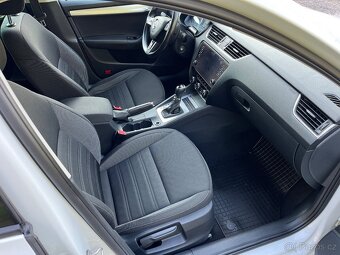 Š OCTAVIA 3 COMBI FACELIFT 2.0 TDI DSG /2017/PĚKNA VÝBAVA - 16