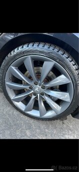 Tesla Model S 75d 386kw moznost dodělat free charging - 16