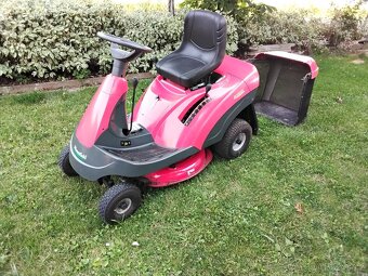 Sekací traktůrek Castelgarden XF140HD - 16