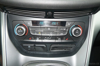 FORD KUGA 1.5i, 88kW, LED, KAMERA, NOVÉ ROZVODY - 16