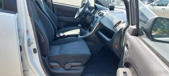 Opel Agila 1,0 benzin 2010 - 16