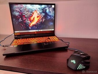 Nepoužitý herní Nitro v16,R5-8645hs,DDR5,RTX-6gb-Mux,ZÁRUKA - 16