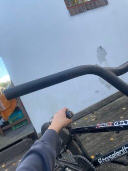 Author bmx - 16