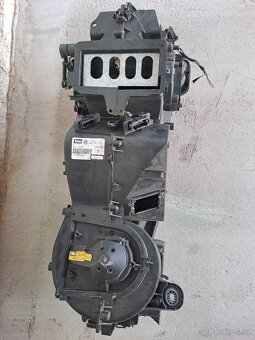 Prodám náhradní díly na Audi A3 r.v.1998 - 16