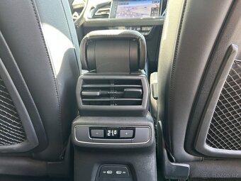 Audi Q4,  45 E-TRON 1.MAJ/QUATTRO/ČR/DPH - 16