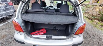 Toyota Yaris 1.3 r.v.2004 - 16