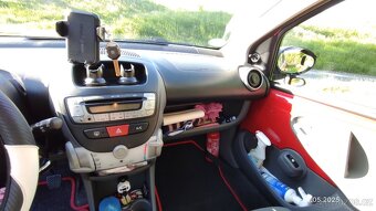 PEUGEOT 107 50 kW - 16
