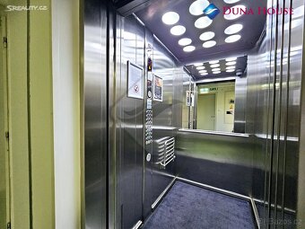 Pronájem bytu 1+kk 64 m² Ke Kapslovně, Praha - Žižkov - 16