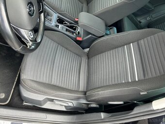 VW Golf 2.0 tdi 110kw, CUP, r.v.2015, serviska, rozvody - 16