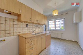 Pronájem bytu 3+1, 88 m², Plzeň, ul. Brněnská - 16