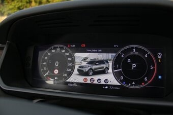 Land Rover Discovery 3.0 SDV6 SE - 16