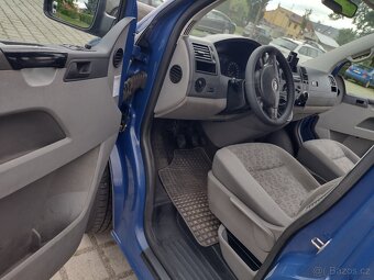 Volkswagen Transporter T5 1.9TDI - 16