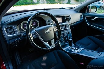 Volvo S60 D3 Momentum Geartronic - 16