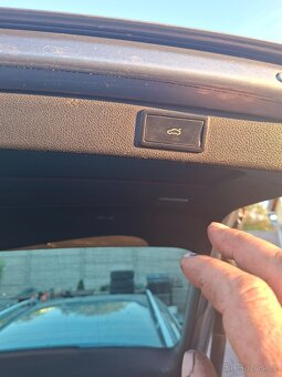 ŠKODA SUPERB 2.0TDI/125KW-PO SERVISU - 16