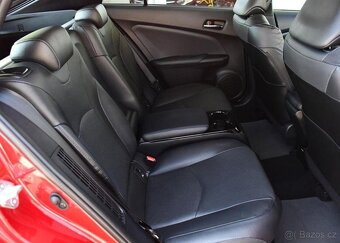 Toyota Prius 1,8 VVT-i PHEV Lounge - 16
