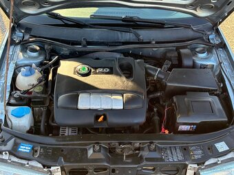 Škoda octavia 1 combi  2.0i 85kw - 16