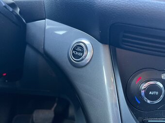 Ford Grand C-Max 2.0 TDCi 2013 Titanium PowerShift 7 míst - 16
