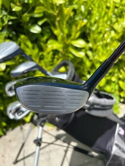 Prodám Top juniorský golfový set US Kids Golf, 54" - 16