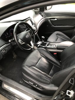 Hyundai i40 2013 - 16