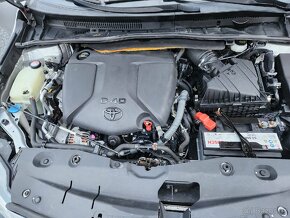Toyota Avensis 2.0 D4D - 16