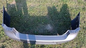Zadní nárazníky VW Passat a SAG. - 16