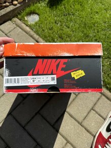 Jordan 1 Lost and Found - 16